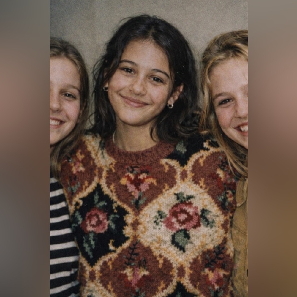 90s rosey Floral sweater